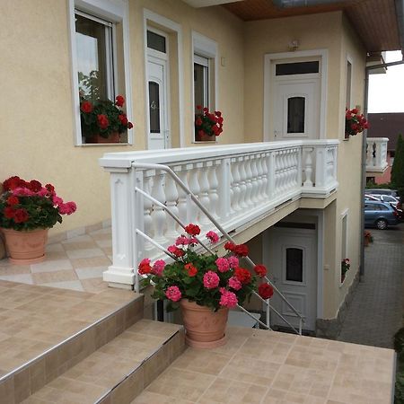 Jozsef Apartments House Zalakaros Extérieur photo