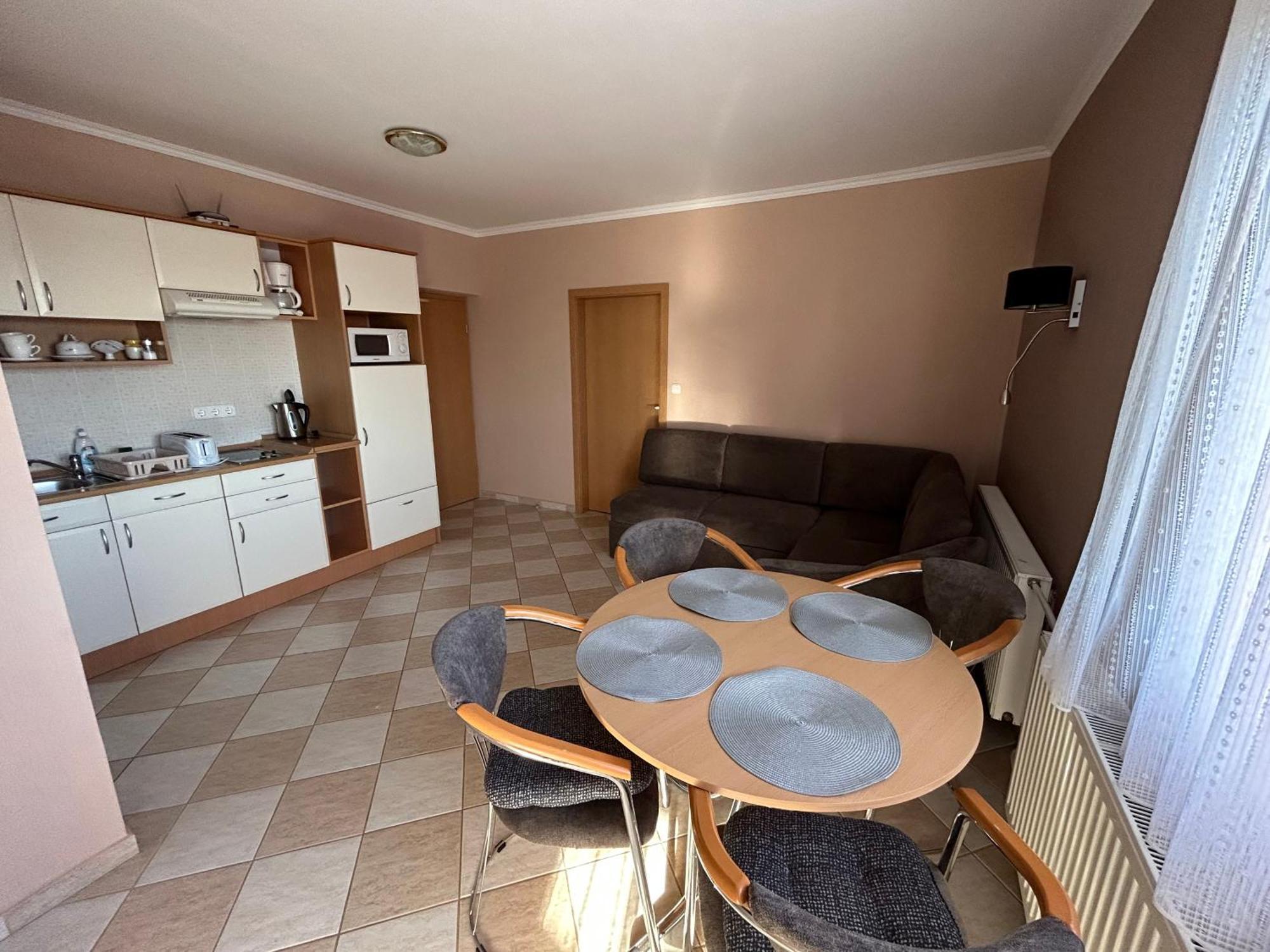 Jozsef Apartments House Zalakaros Extérieur photo